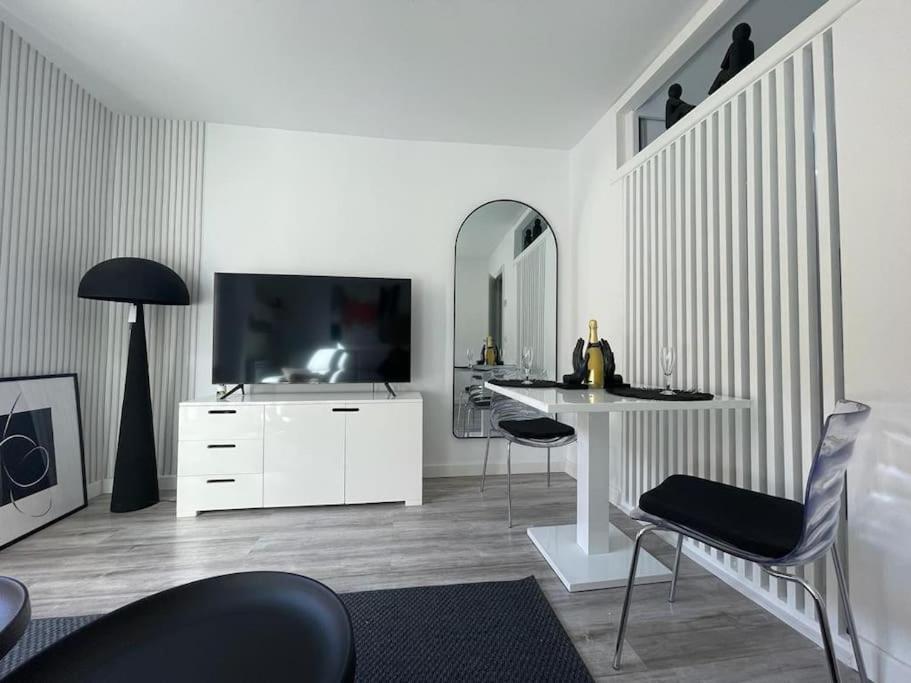 Urban Home By Unique Rooms Burgo Exterior foto